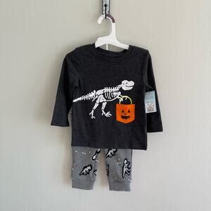 NWT 2T CAT & JACK T-REX OUTFIT